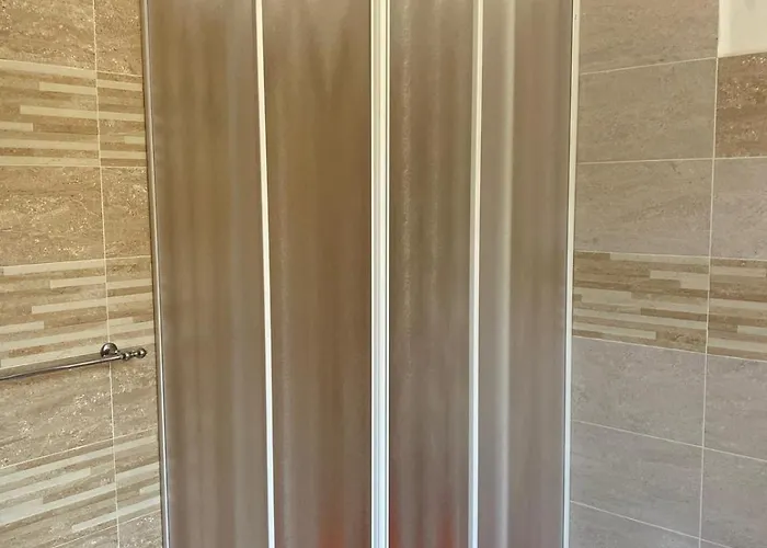 度假居 Agrustos Paradise 布多尼