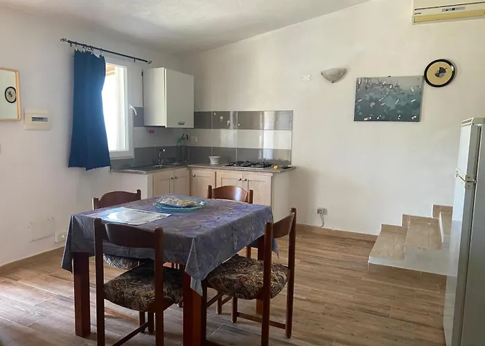 度假居 Agrustos Paradise